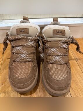 Ugg Boot Sneakers